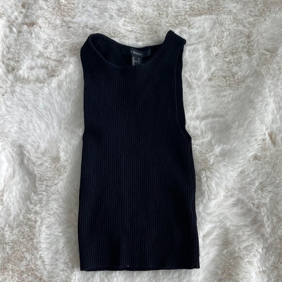 Tank Top Small Bundle - Picture 2 of 2